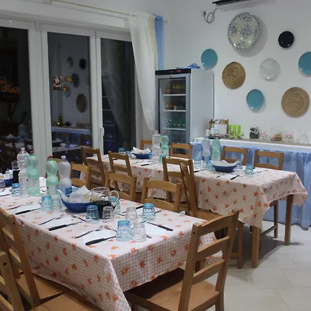Oasi Al Mare Bed & Breakfast