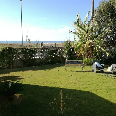 Bed & Breakfast Oasi Al Mare