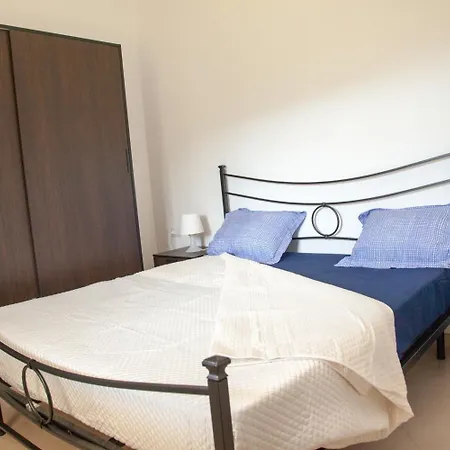 Oasi Al Mare Bed & Breakfast