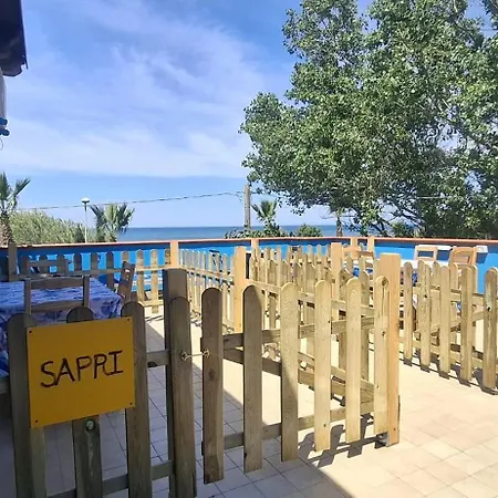Oasi Al Mare Bed & Breakfast Agropoli