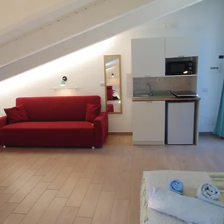 Oasi Al Mare Bed & Breakfast 4*