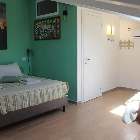 Oasi Al Mare 住宿加早餐酒店 阿格罗波利