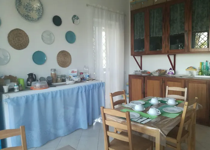 Alojamento de Acomodação e Pequeno-almoço Oasi Al Mare