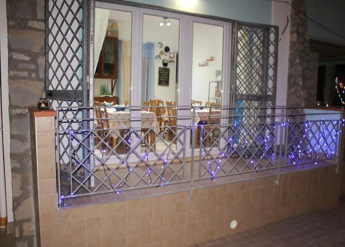 Alojamento de Acomodação e Pequeno-almoço Oasi Al Mare